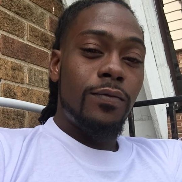 Profile Picture of Curtis Walker (@curtis_walker) on Poshmark