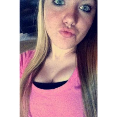 Profile Picture of April hansen (@aprilhansen_) on Twitter