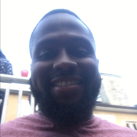 Profile Picture of Tony Mcghee (@rtmcghee) on Poshmark