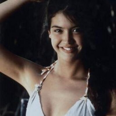 Profile Picture of Phoebe Belle (@ThePhoebeCates) on Twitter