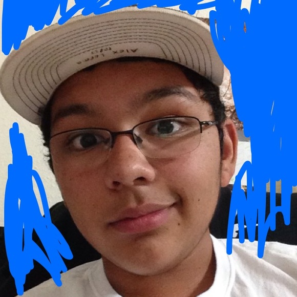 Profile Picture of Alex Lerma (@alexlerma123) on Poshmark