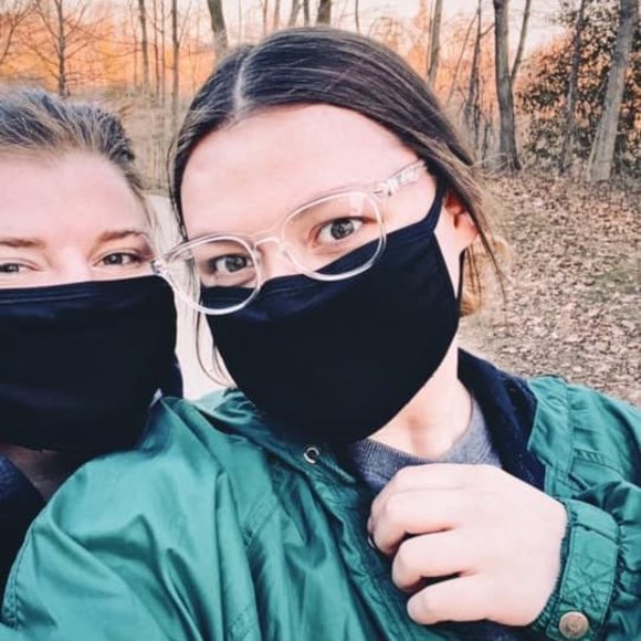 Profile Picture of Virginia Hodgson (@gigi_speers) on Poshmark