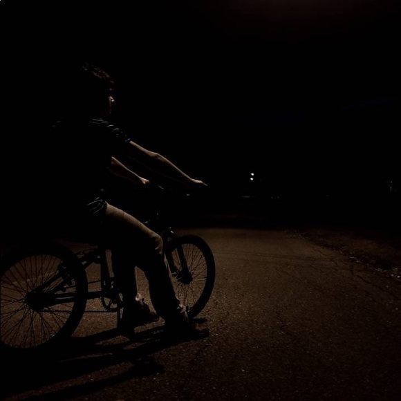 Profile Picture of Joshua Roy (@royj04102) on Poshmark