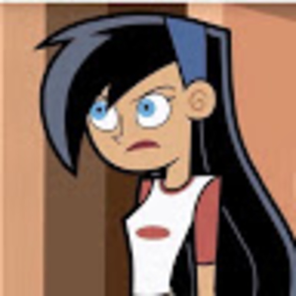 Profile Picture of Jboo Wilson (@jaydance2003) on Poshmark