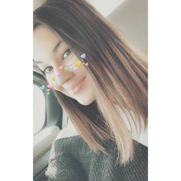 Profile Picture of Kenzi Loppnow (@kenziloppnow) on Poshmark