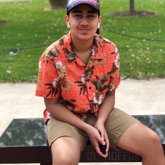 Profile Picture of Suvan Silwal (@suvansilwal150) on Poshmark