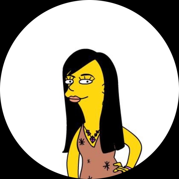 Profile Picture of Jessica Katcher (@floragroover) on Poshmark