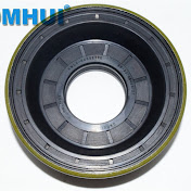 Profile Picture of Aimee Wong (@aimeewang541) on Youtube