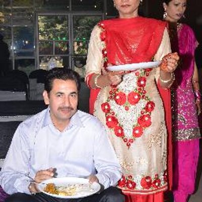 Profile Picture of Surinder Gill (@surindergill17) on Twitter