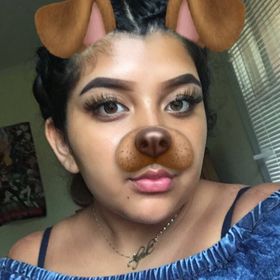 Profile Picture of Elizabeth Bonilla (@lizziebonilla37) on Pinterest