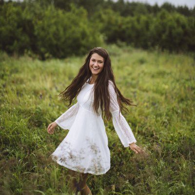 Profile Picture of Julia Alfano (@8julez8) on Twitter