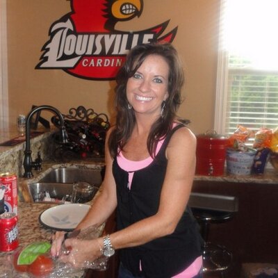 Stephanie Chapman - Twitter Profile Picture of Stephanie Chapman (@StephChapman102) on Twitter