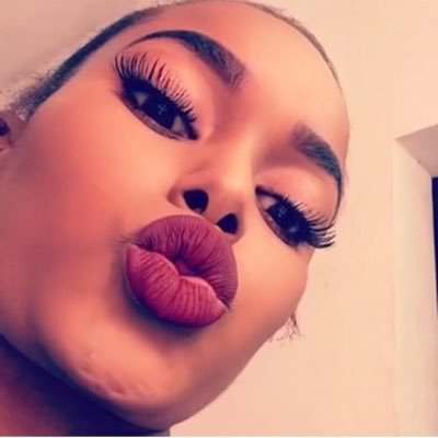 Profile Picture of Crystel Aisha Joseph (@cry__sha) on Twitter