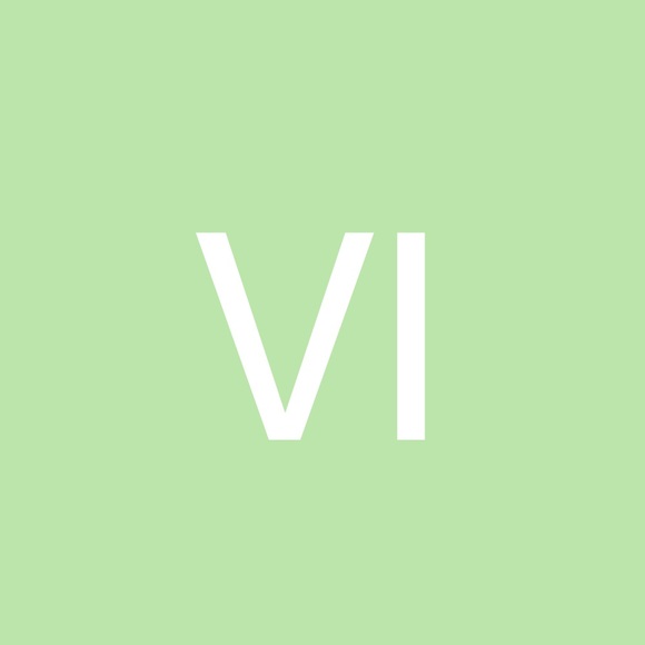 Vita Ivanisik - Poshmark Profile Picture of Vita Ivanisik (@ivanisik) on Poshmark