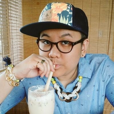 Profile Picture of Jessica Dungca (@somonastic) on Twitter