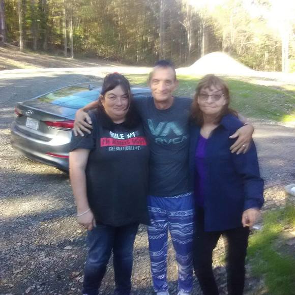 Profile Picture of Tina Keener (@tinakeener97) on Poshmark