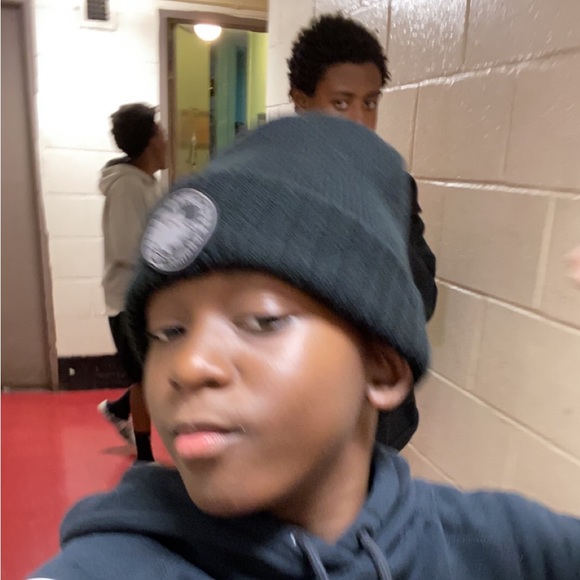 Profile Picture of Devon Calloway (@xs1llyx) on Poshmark