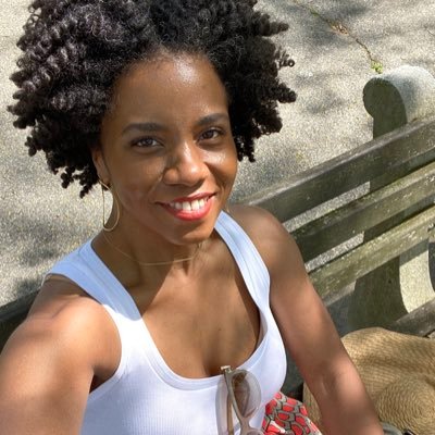 Profile Picture of Crystal McCreary (@cmccrearyyoga) on Twitter