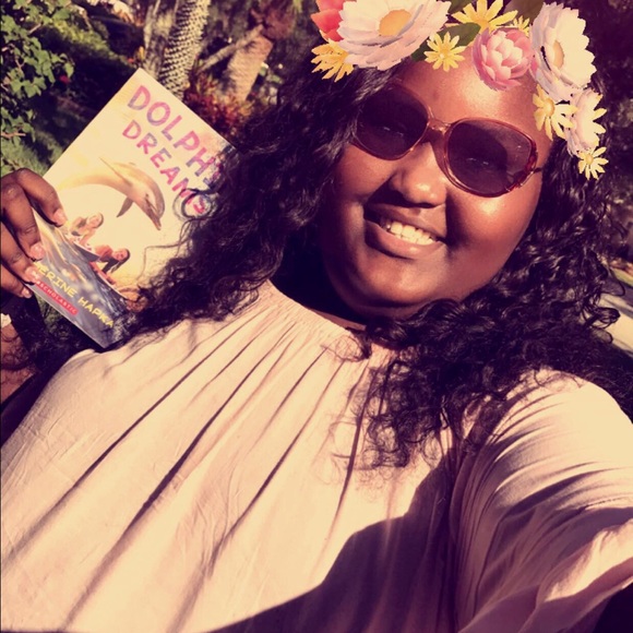 Profile Picture of Lindsay Jackson (@0612001757) on Poshmark