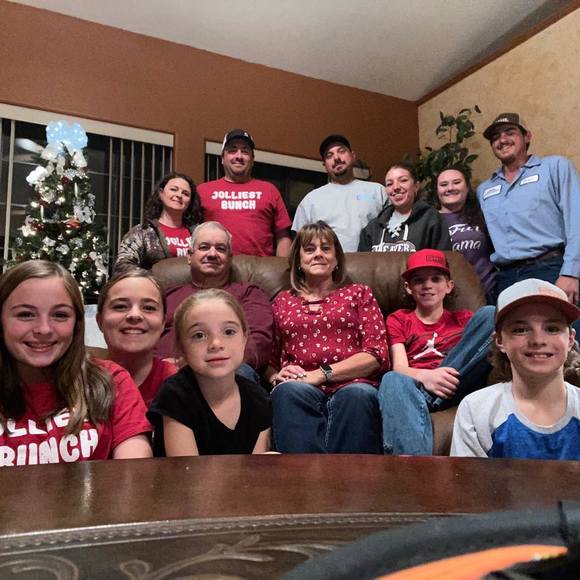 Profile Picture of Dawna Thompson (@dawnaaz) on Poshmark