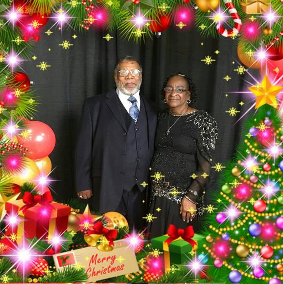 Profile Picture of Dianne Daggs (@diannecooley) on Poshmark