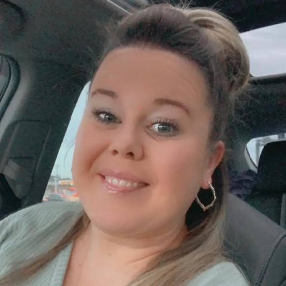Profile Picture of Brenna Desormeaux (@lilmissbren_504) on Poshmark