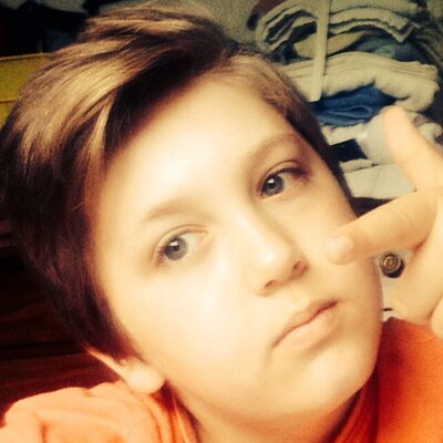 Profile Picture of Jacob Simons (@jackback987) on Twitter