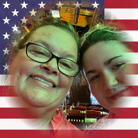 Profile Picture of Susan Palmer (@susanpalmer460) on Poshmark