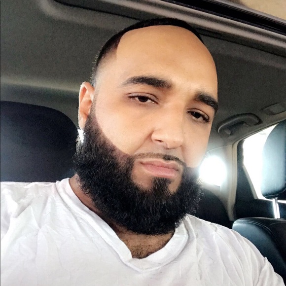 Profile Picture of Tamer Hamed (@tamerhamed) on Poshmark