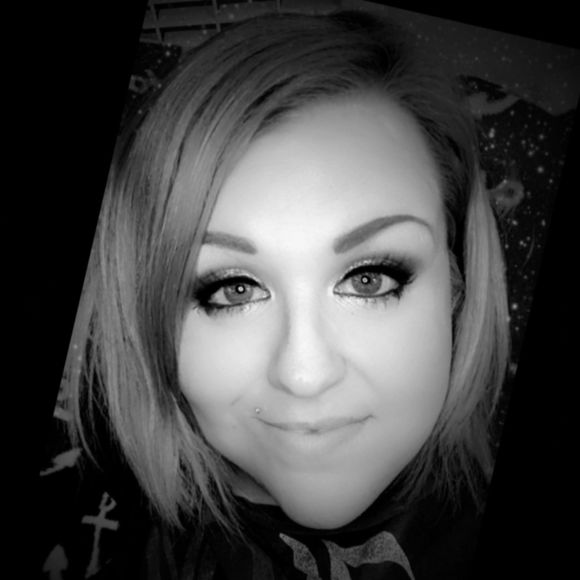 Profile Picture of Bailin Hummitsch (@bhx329) on Poshmark