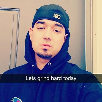 Profile Picture of joe saenz (@jskrizz1988) on Twitter