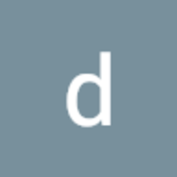 Profile Picture of Darthy Darthy (@darthy2142) on Poshmark