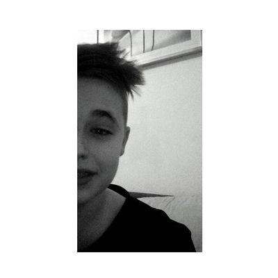 Profile Picture of Edin Basic (@f01805d651dc44e) on Twitter