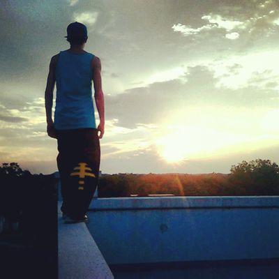 Profile Picture of Bailey Harter (@9_Liv3s) on Twitter