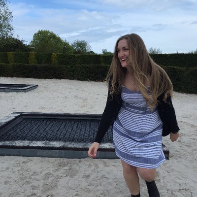 Profile Picture of Sarah Andrews (@sarah_dee16) on Twitter