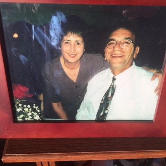 Profile Picture of Michael Deniro (@mickster7878) on Poshmark