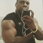 Profile Picture of Tony Lewis (@tattsravesandgymsessions) on Instagram