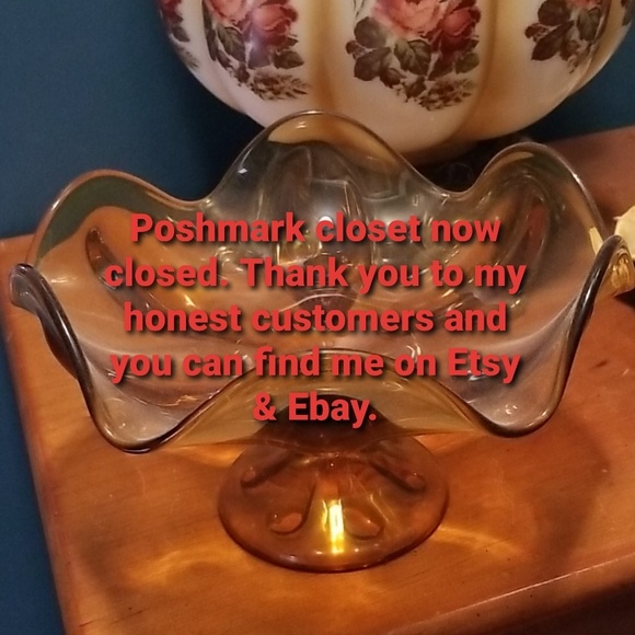 Profile Picture of Mike Burgess (@clothingarmoire) on Poshmark