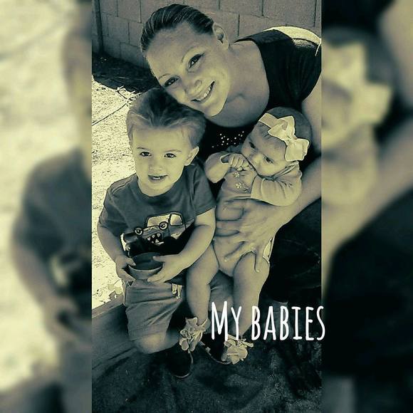 Profile Picture of Tami Mertsch (@tamimertsch) on Poshmark