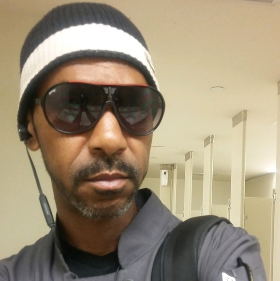 Profile Picture of Jamal Hutcherson (@ahmadjay) on Poshmark
