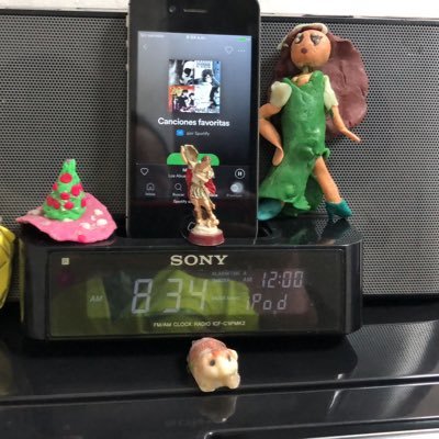 Profile Picture of Alexander Olarte (@alexand13136299) on Twitter