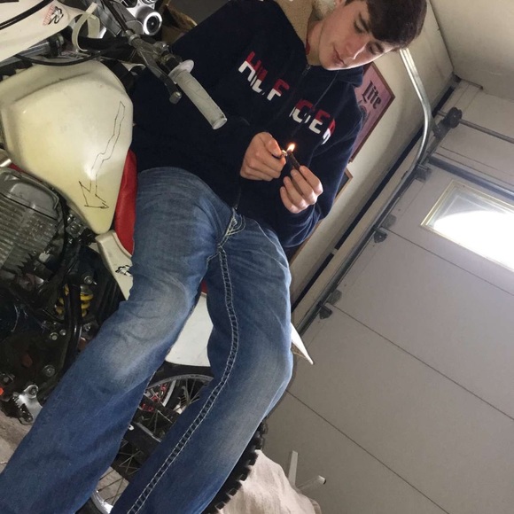 Profile Picture of Jameson Gerner (@gernerjames) on Poshmark