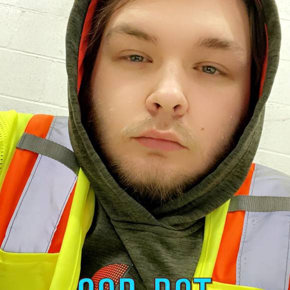 Profile Picture of Tyler Jarrett (@tylerjarrett) on Poshmark