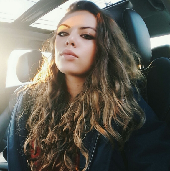 Irina Angelovska - Poshmark Profile Picture of Irina Angelovska (@oneremen) on Poshmark