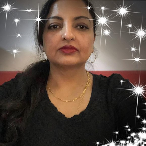 Profile Picture of Shereen Mohammed (@shereenmoham849) on Poshmark