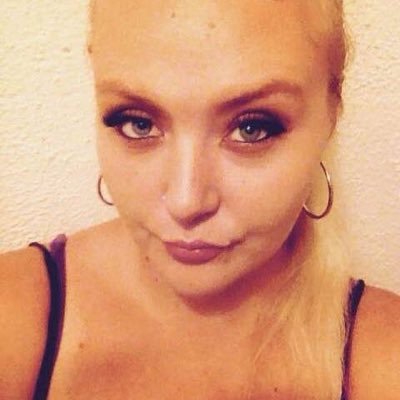 Profile Picture of Lynnette Clark (@LynnetteClark93) on Twitter