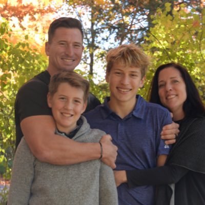 Profile Picture of Jeff Huddleston (@hudd33) on Twitter