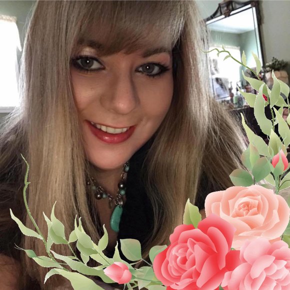 Profile Picture of Donna Leek reininger (@smanshoney) on Poshmark