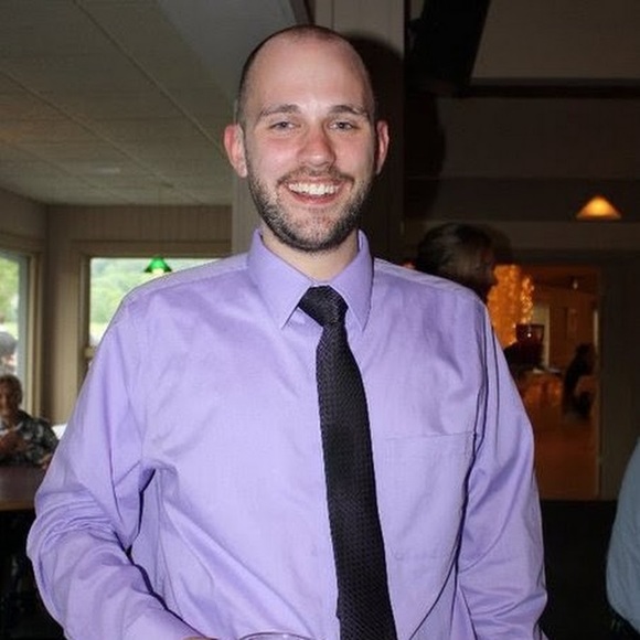 Profile Picture of Steve Eiting (@wirsteve) on Poshmark
