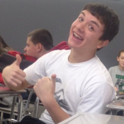 Profile Picture of Brett's Lady Advice (@WickerAdvice) on Twitter